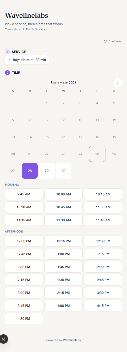A client picking a time on the shared Calmento booking page