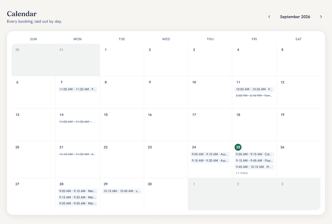 A month of bookings on the operator's Calmento calendar